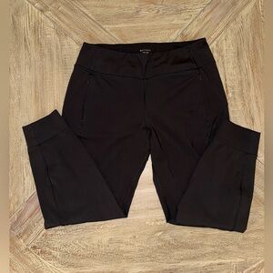 Black Athleta Women's Rainer Trek Jogger Pants